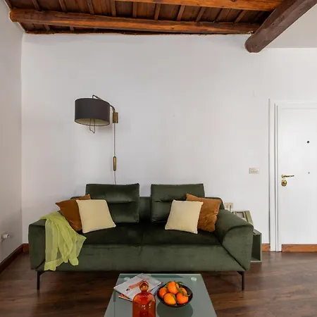 Iflat Classic And Contemporary Apartmán *