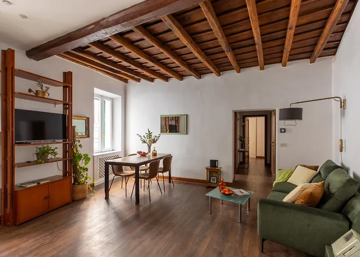 Lägenhet Iflat Classic And Contemporary